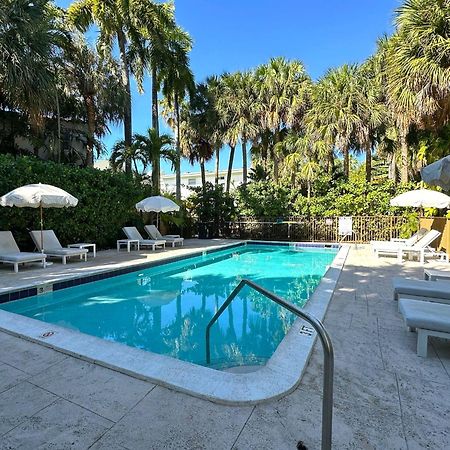 Miami River Inn By Renzzi מראה חיצוני תמונה