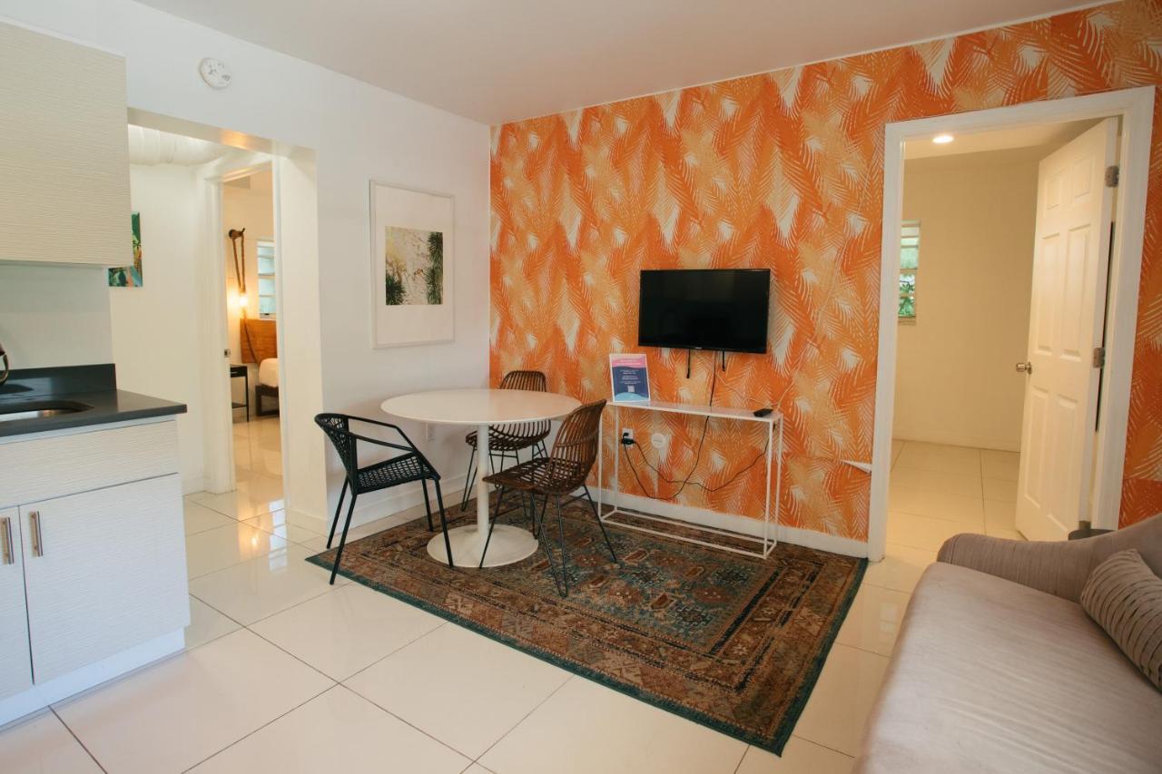 Miami River Inn By Renzzi מראה חיצוני תמונה