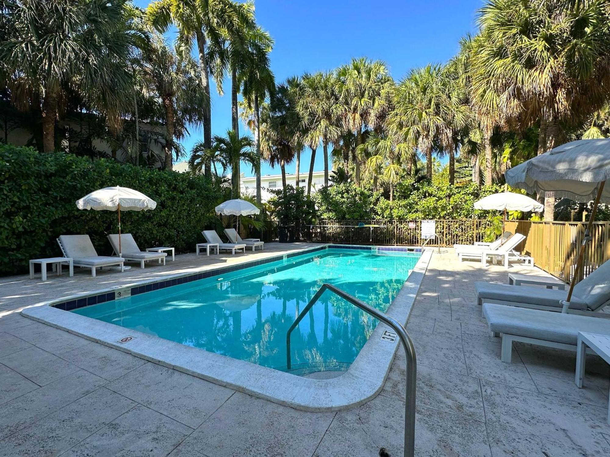 Miami River Inn By Renzzi מראה חיצוני תמונה